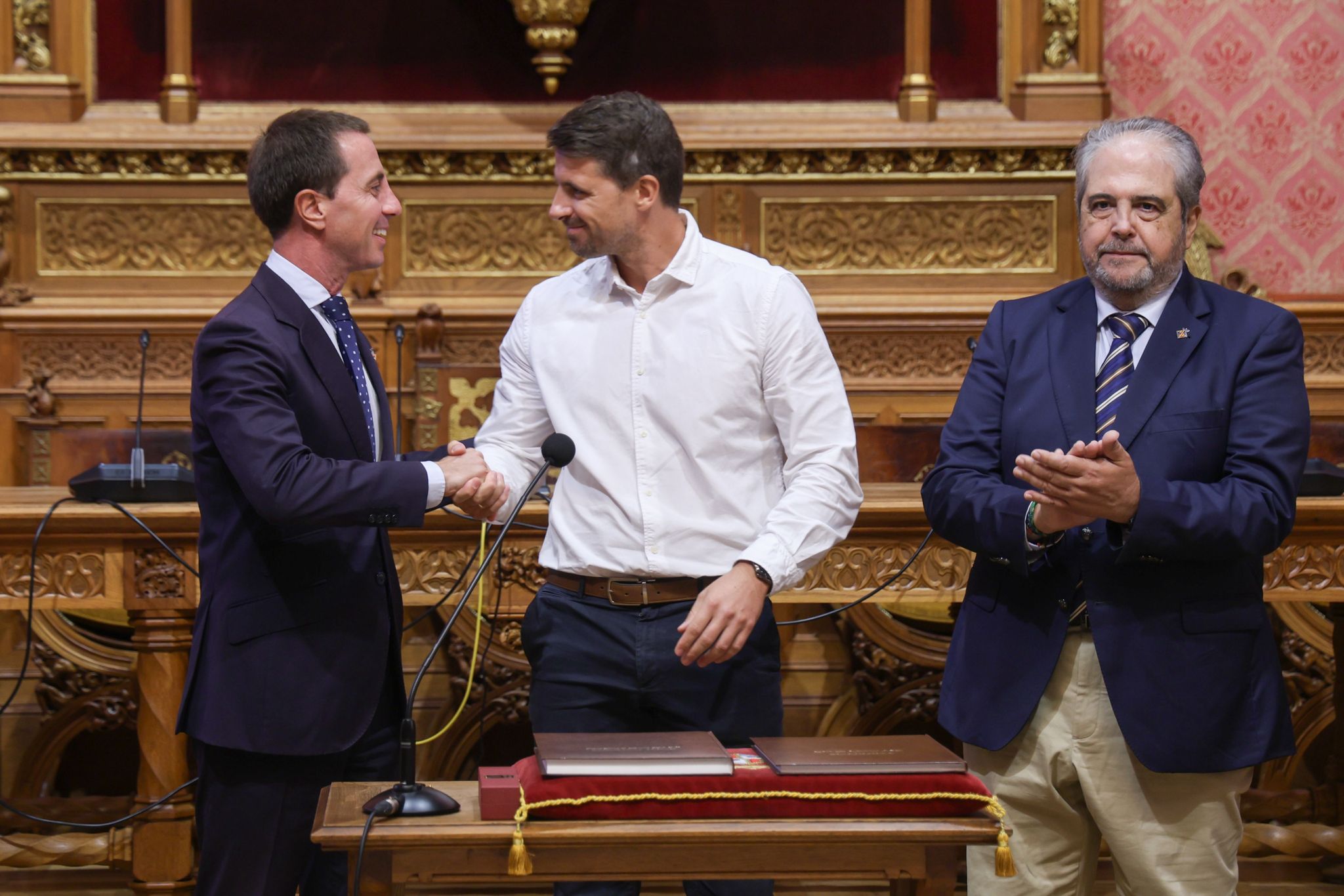 Pressa de possessió de 16 nous funcionaris del Consell de Mallorca.